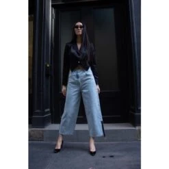 Demi Straight Cut Jeans -Transcend Sales afarypmprbivkbvpwejw