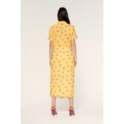 Final Sale Bocaito Blouse In Begonia Print -Transcend Sales bocaito blouse in begonia print cfbd6d00abffa2d29e70fdb8b6eda864