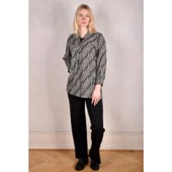 Cosey. Tunic Top In Noil Silk/Rayon Mix. Print "Kalacream" -Transcend Sales cosey tunic top in noil silk rayon mix print kalacream 35dabfd05638abdcffd00a737f5f3416
