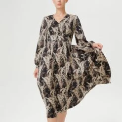 Flared Midi Dress With Vintage Print -Transcend Sales dfvqpjbh6bxqoyme7dqo