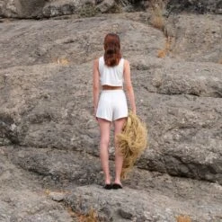 White Shaky Short -Transcend Sales epifku5ixhj8hyqllul3