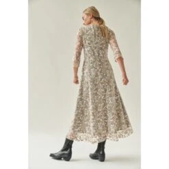 Flower Sprinkled Maxi Dress 7 Flower Sprinkled Maxi Dress -Transcend Sales gszapzjam0rzwthwnzsk