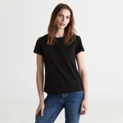 Katlin T-Shirt In Black -Transcend Sales katlin t shirt in black f6a51bf47bc5760e8de7a348daef7245
