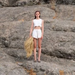 White Shaky Short -Transcend Sales khilowfd8hebij9oskpv