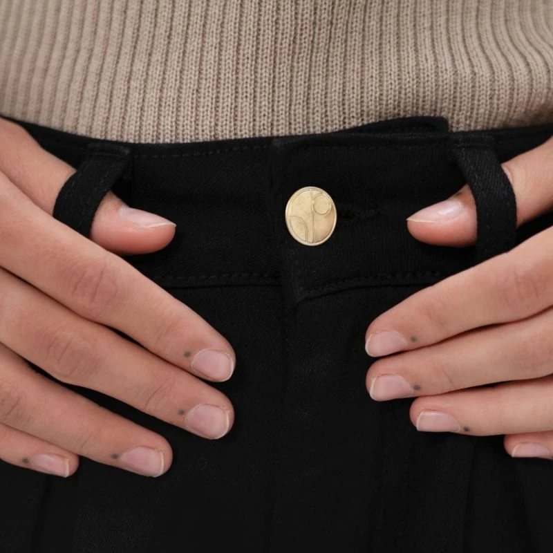 California - Sustainable Barrel Jeans - Celeste Black 6 California - Sustainable Barrel Jeans - Celeste Black - Image 6