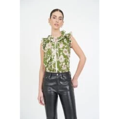 Nadya Top - Green Magnolia -Transcend Sales nadya top green magnolia 061919ebcbbd96c064ba7db518564901