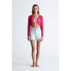 Butterfly Fishnet Knit Bolero In Magenta-Pink -Transcend Sales peraluna butterfly bolero file o rgu uzun kol triko kad n bolero magenta pembe bc725fb5cd13235b4abd5def424270c3