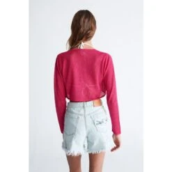 Butterfly Fishnet Knit Bolero In Magenta-Pink -Transcend Sales peraluna butterfly bolero file o rgu uzun kol triko kad n bolero magenta pembe fbb32feec67477ce8a905d2cc37f630a