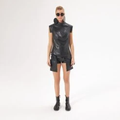 Faux Leather YOU Shorts With Removable Pockets On Front In Black 9 Faux Leather YOU Shorts With Removable Pockets On Front In Black -Transcend Sales rylpilbp4mvbsxut8ric
