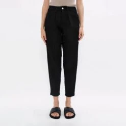 California - Sustainable Barrel Jeans - Celeste Black 10 California - Sustainable Barrel Jeans - Celeste Black -Transcend Sales uic6w2yaovgmiaencmmb