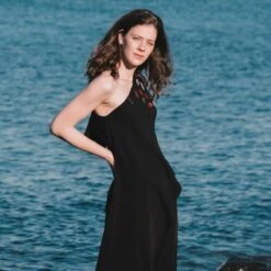 Sand One Shoulder Top Black -Transcend Sales v7heabiwzbjk3z989pka