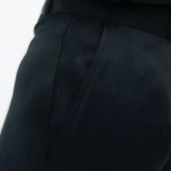 Manila Silk Tailored Shorts In Black -Transcend Sales vlhrv0uoprplxmrp4e6l